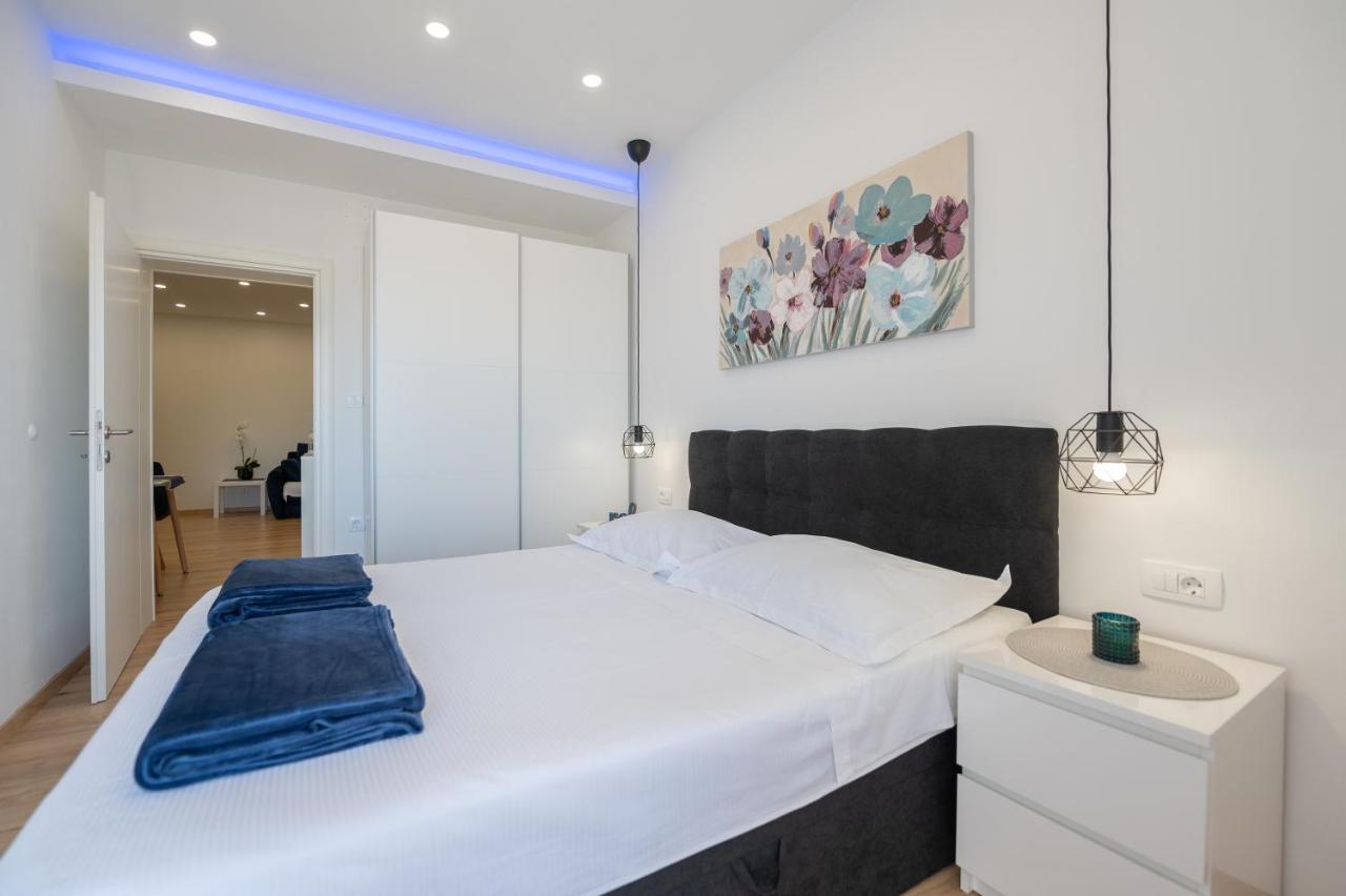 Apartmani Sani มาคาร์สกา ภายนอก รูปภาพ