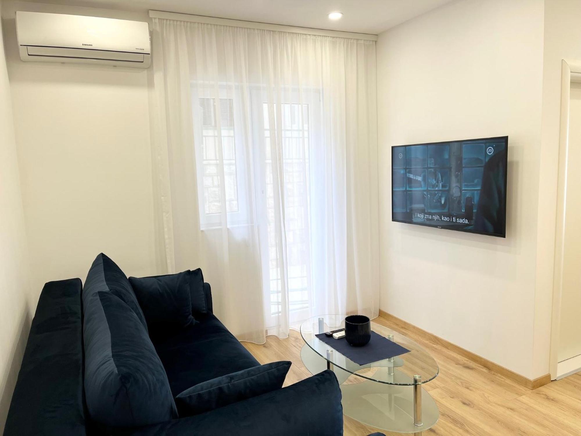 Apartmani Sani มาคาร์สกา ภายนอก รูปภาพ