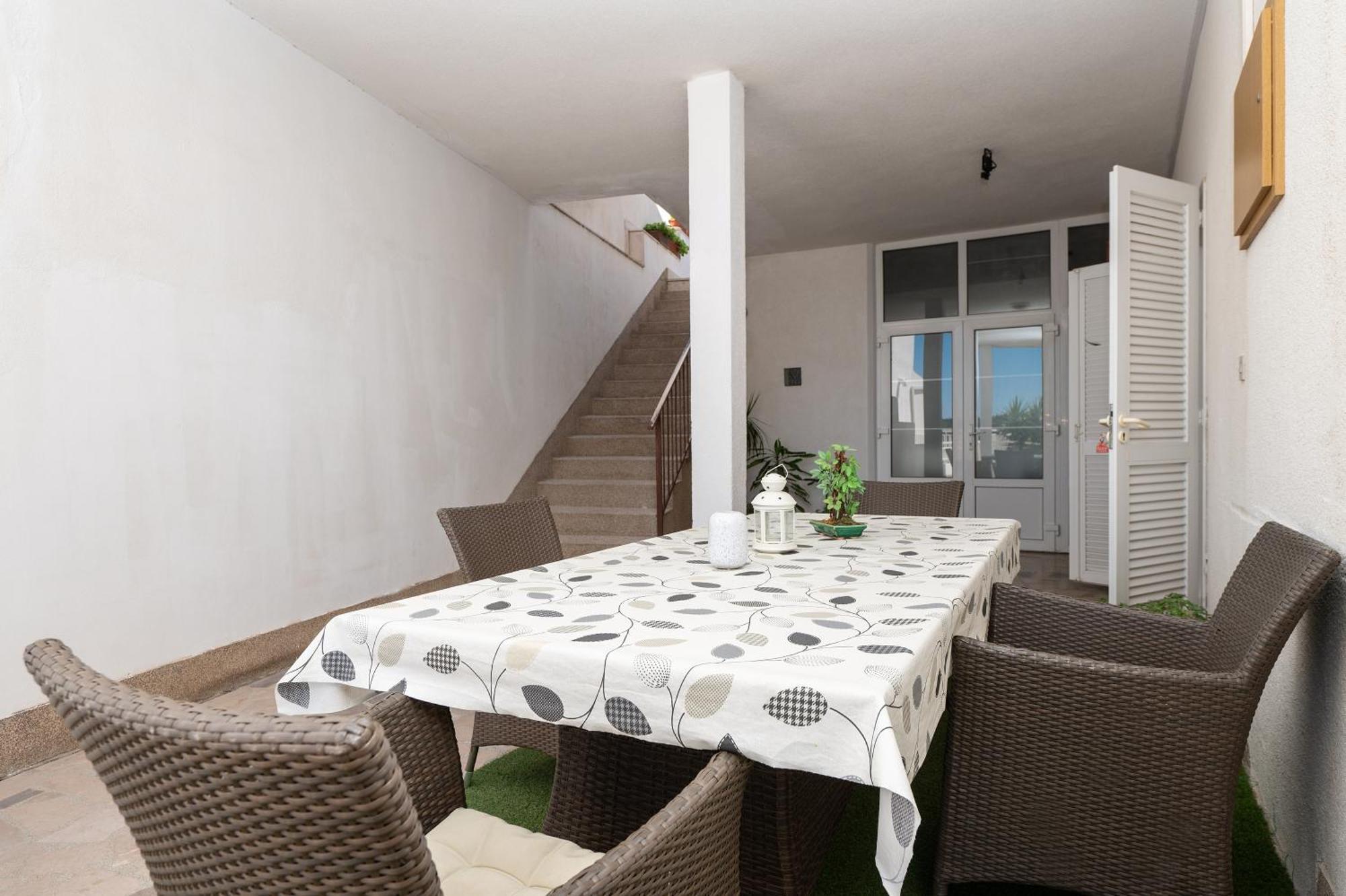 Apartmani Sani มาคาร์สกา ภายนอก รูปภาพ