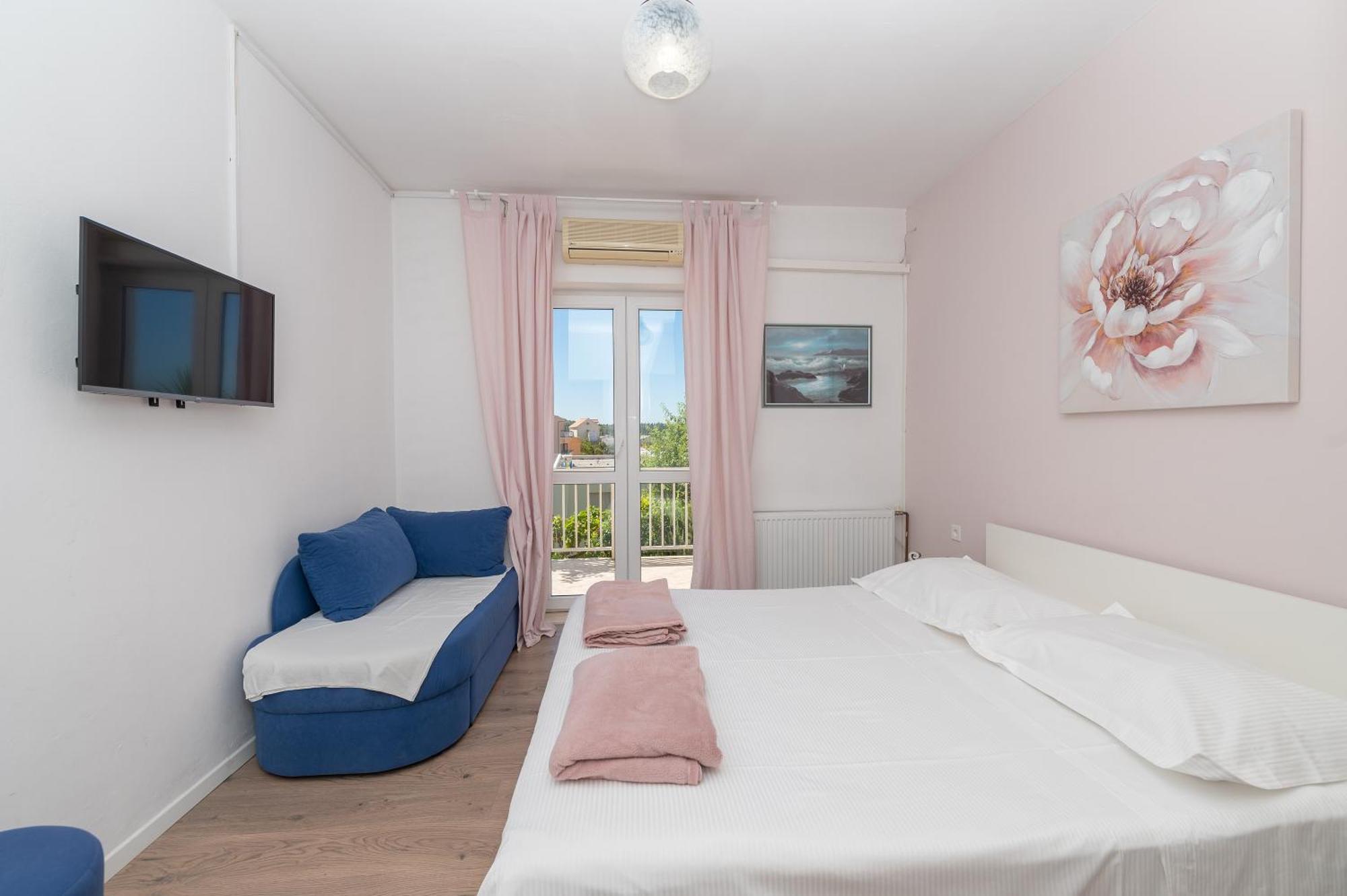 Apartmani Sani มาคาร์สกา ภายนอก รูปภาพ